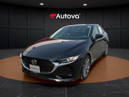 2025 Mazda Mazda3 FWD w/Preferred Package