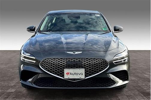 2022 Genesis G70 2.0T