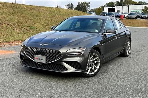 2022 Genesis G70 2.0T