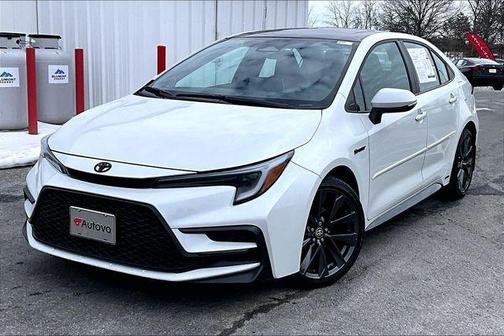 2025 Toyota Corolla XSE