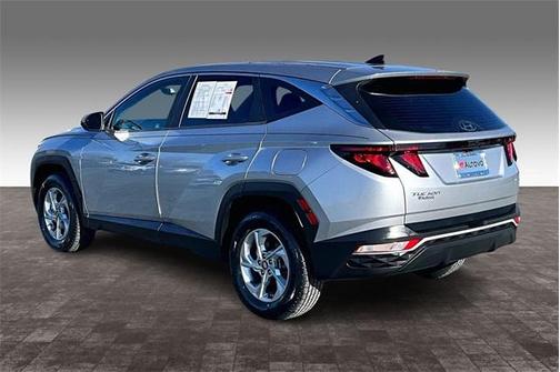 2022 Hyundai TUCSON SE