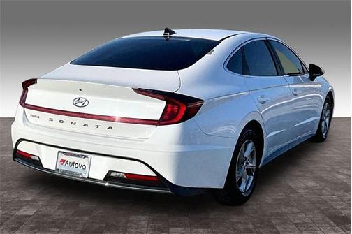 2021 Hyundai SONATA SE
