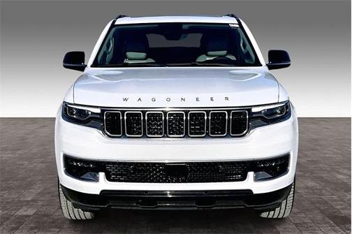 2023 Jeep Wagoneer Base