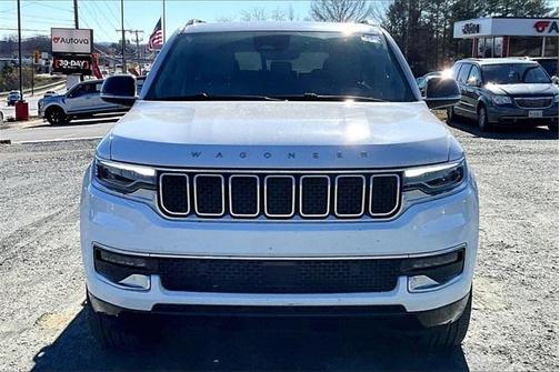 2023 Jeep Wagoneer Base