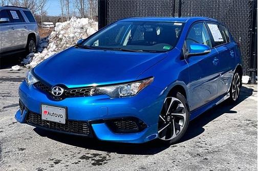 2016 Scion iM Base
