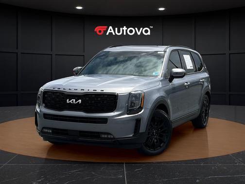 Wolf Gray 2022 Kia Telluride SX
