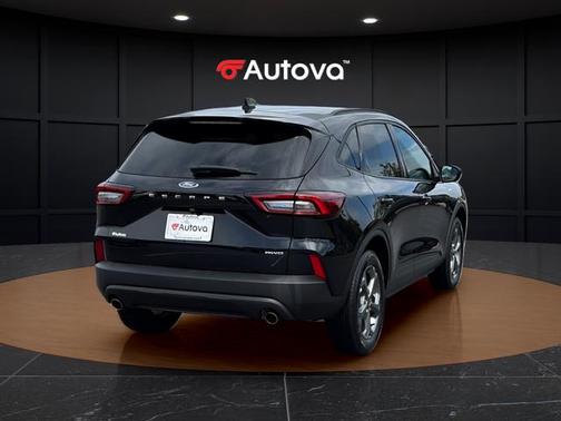 Agate Black 2025 Ford Escape ST-Line
