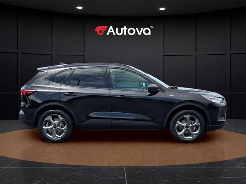 Agate Black 2025 Ford Escape ST-Line