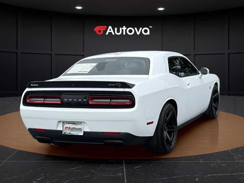 White Knuckle Clearcoat 2018 Dodge Challenger SRT Hellcat