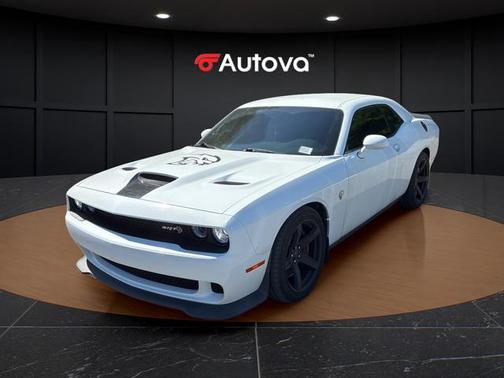 White Knuckle Clearcoat 2018 Dodge Challenger SRT Hellcat
