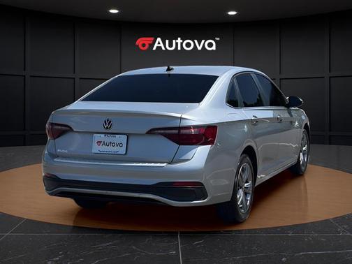 Pyrite Silver Metallic 2024 Volkswagen Jetta 1.5T SE