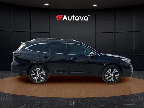 2022 Subaru Outback Touring