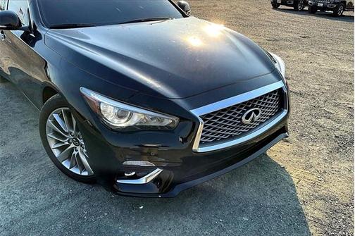 2023 INFINITI Q50 LUXE