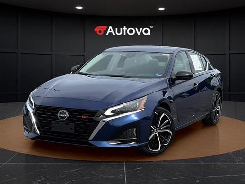 Deep Blue Pearl 2024 Nissan Altima 2.5 SR