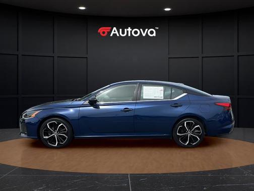 Deep Blue Pearl 2024 Nissan Altima 2.5 SR
