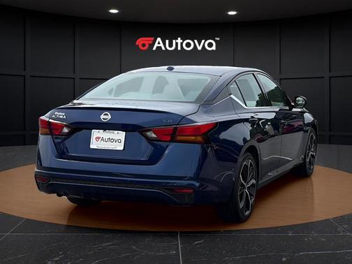 Deep Blue Pearl 2024 Nissan Altima 2.5 SR