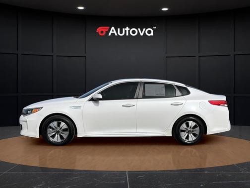 Snow White Pearl 2017 Kia Optima Hybrid Base