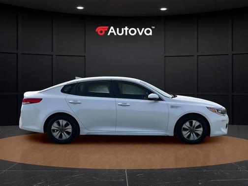 Snow White Pearl 2017 Kia Optima Hybrid Base
