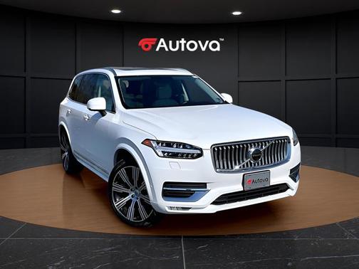 2022 Volvo XC90 T6 Inscription 7 Passenger