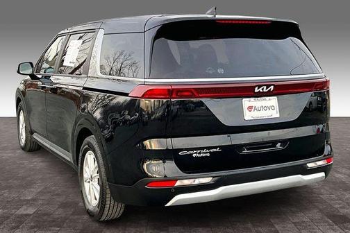 2022 Kia Carnival LXS