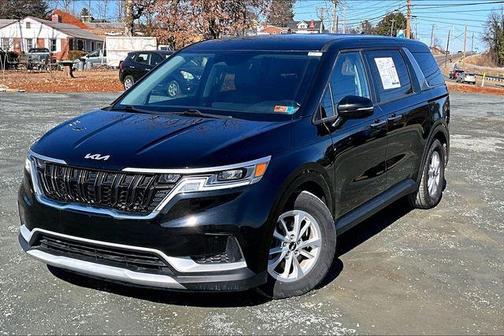 2022 Kia Carnival LXS