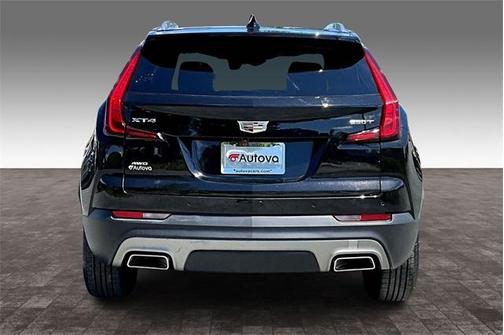 2021 Cadillac XT4 Premium Luxury