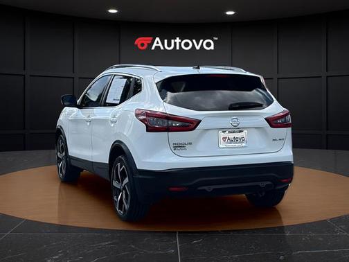 White 2021 Nissan Rogue Sport SL