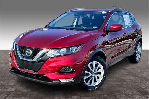2022 Nissan Rogue Sport SV