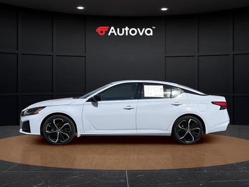 Gray Sky Pearl 2024 Nissan Altima 2.5 SR