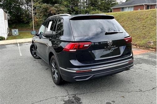 2024 Volkswagen Tiguan 2.0T SE