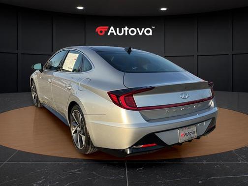 2022 Hyundai SONATA SEL Plus