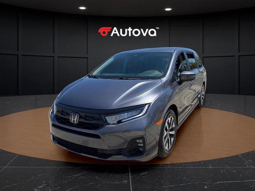 Sonic Gray Pearl 2026 Honda Odyssey EX-L