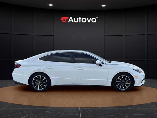 Quartz White 2022 Hyundai SONATA Limited