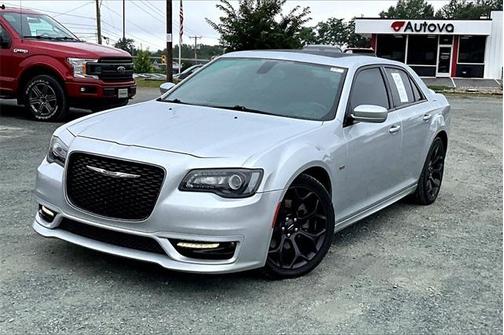 2020 Chrysler 300 S