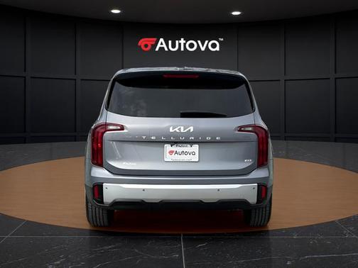 2023 Kia Telluride LX