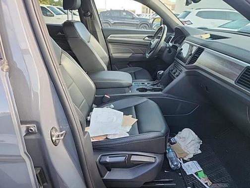 2021 Volkswagen Atlas Cross Sport 2.0T SE w/Technology