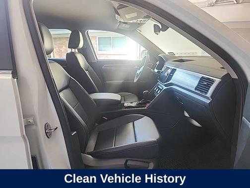 2022 Volkswagen Atlas 3.6L SE w/Technology
