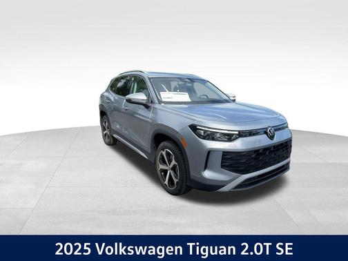 2025 Volkswagen Tiguan 2.0T SE 4MOTION