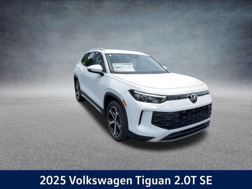 2025 Volkswagen Tiguan 2.0T SE