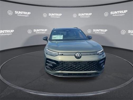 2025 Volkswagen Tiguan 2.0T SE R-Line Black 4MOTION