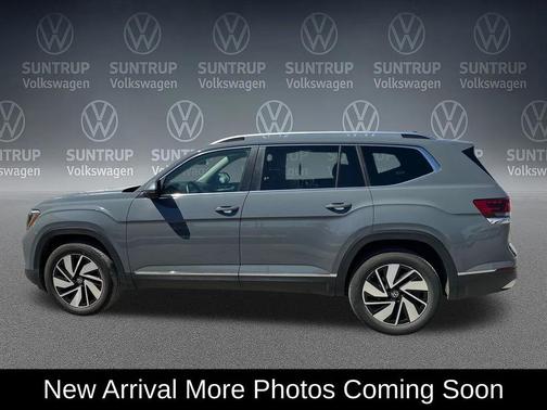 Pure Gray 2025 Volkswagen Atlas 2.0T SEL