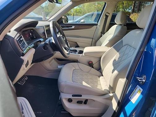 2025 Volkswagen Atlas 2.0T SEL Premium R-Line 4MOTION