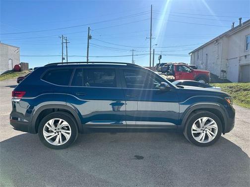 2023 Volkswagen Atlas 3.6L SE w/Technology