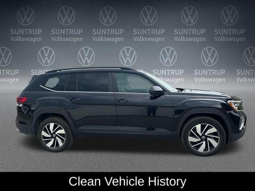 Deep Black 2025 Volkswagen Atlas 2.0T SE w/Technology 4MOTION