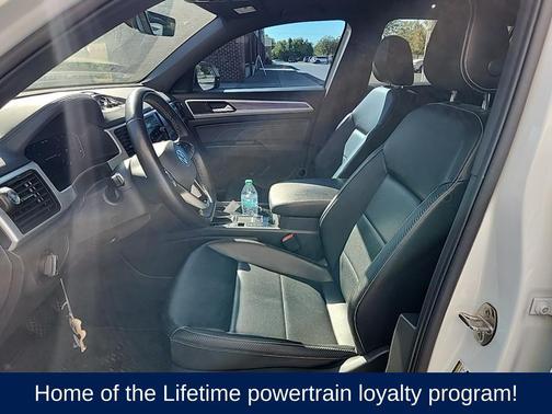 2022 Volkswagen Atlas Cross Sport 3.6L V6 SE w/Technology