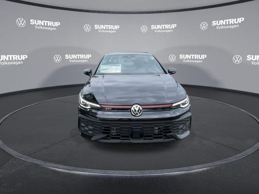 2025 Volkswagen Golf GTI 2.0T SE DSG