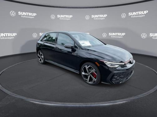 2025 Volkswagen Golf GTI 2.0T SE DSG