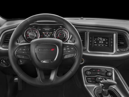 2017 Dodge Challenger SXT