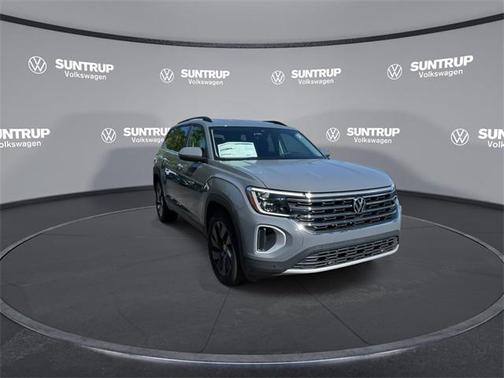 2025 Volkswagen Atlas 2.0T SE w/Technology 4MOTION