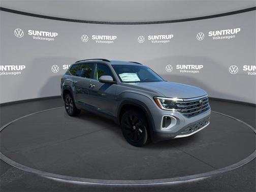 2025 Volkswagen Atlas 2.0T SE w/Technology 4MOTION